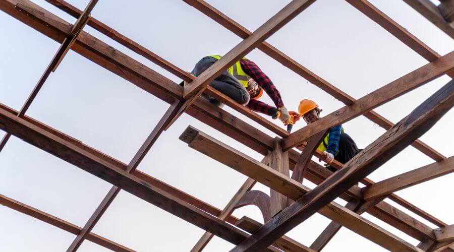 Expert top industrial roofings services in Loogootee, IN